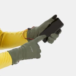 Gants Tactiles Et Stretch De Trekking Montagne - MT500 Kaki - Adulte -Regatta FR gants tactiles et stretch de trekking montagne mt500 kaki adulte 3