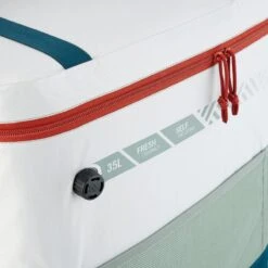 Quechua GLACIERE SOUPLE DE CAMPING - 35 LITRES - CONSERVATION AU FRAIS 17 HEURES -Regatta FR glaciere souple de camping 35 litres conservation au frais 17 heures 8