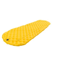 Matelas ULTRALIGHT Jaune SEA TO SUMMIT -Regatta FR matelas ultralight jaune sea to summit 1