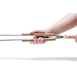 Petromax Grill Tong Small Charbon -Regatta FR petromax grill tong small charbon 4