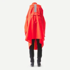 Quechua Poncho De Pluie De Randonnée - MT900 - 75L - Rouge - S/M -Regatta FR poncho de pluie de randonnee mt900 75l rouge sm 2