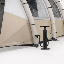 Quechua Tente Gonflable De Camping - Air Seconds 6.3 XXL F&B - 6 Personnes - 3 Chambres -Regatta FR tente gonflable de camping air seconds 63 xxl f and b 6 personnes 3 chambres 4